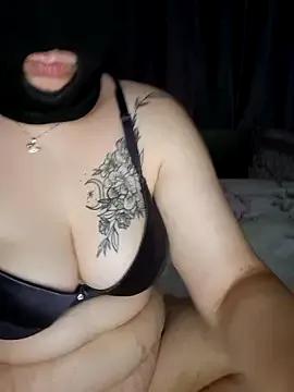 1Malika from StripChat