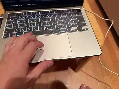 21yuri27 from StripChat is Freechat
