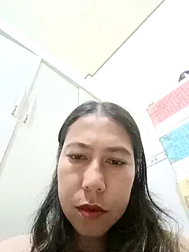 2HotAsain4u from StripChat is Freechat