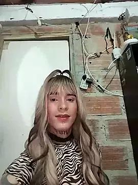 333kristal777 from StripChat