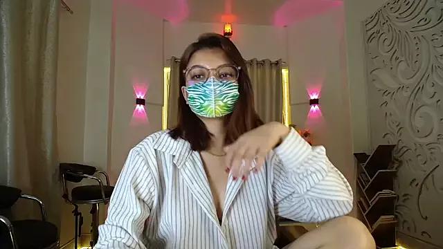 50-shades-of-Jenny from StripChat is Freechat