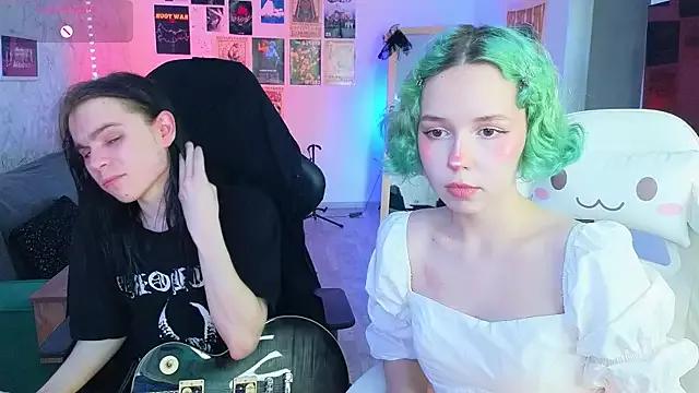 812sunflowerinahat from StripChat