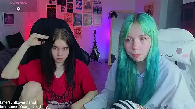 812sunflowerinahat from StripChat