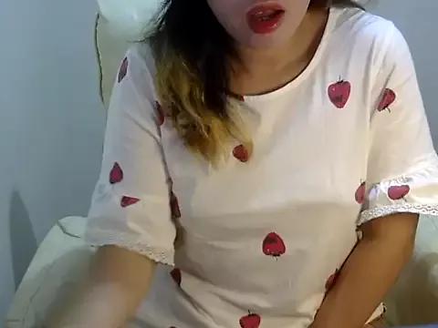 ___zurIII09_ from StripChat is Freechat