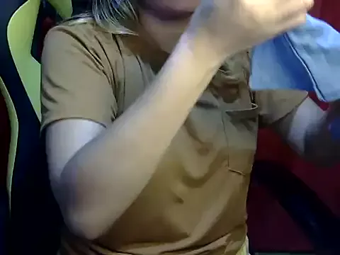 ___zurIII09_ on StripChat 