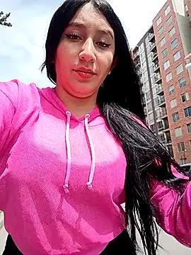 __Antonella from StripChat is Freechat