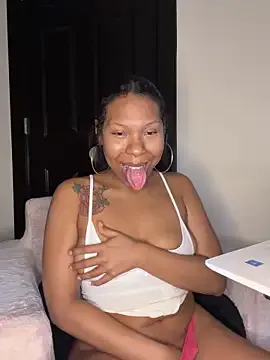 __suki from StripChat