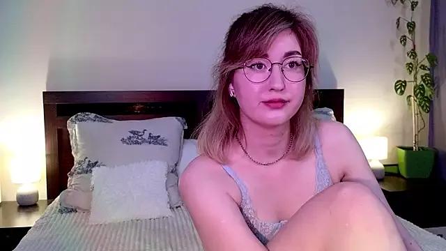 _AlexaFlowers_ from StripChat is Freechat