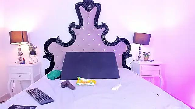 _analyy_ from StripChat