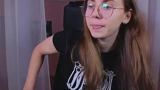 Try our streaming cams variety and talk on a personal level with our adorable girls streamers, showing off their bountiful shapes and dildos.