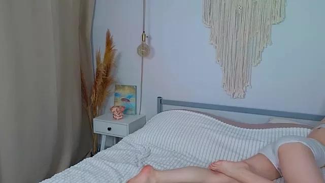 _Appr0ved_ from StripChat