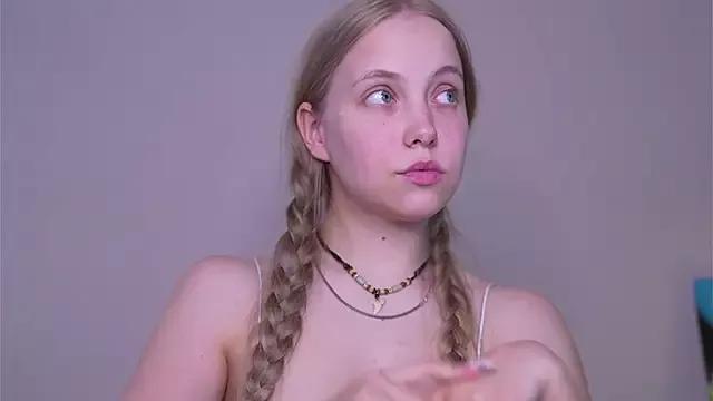 _Appr0ved_ from StripChat