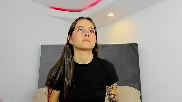 _AriaVixen_ from StripChat is Freechat