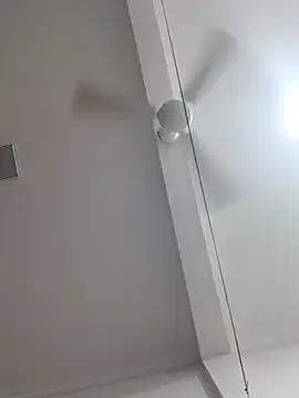 _Attractivegirl33 from StripChat
