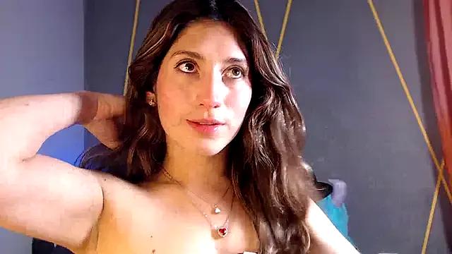 _Carolinee_1 from StripChat is Freechat