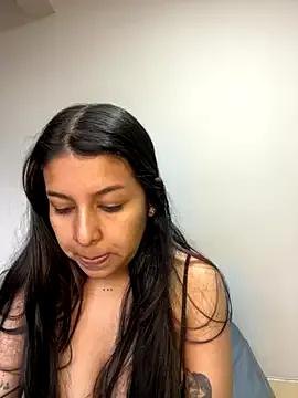 _Chloe_Smith from StripChat is Freechat