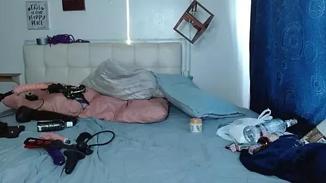Try our streaming cams variety and talk on a personal level with our adorable girls streamers, showing off their bountiful shapes and dildos.