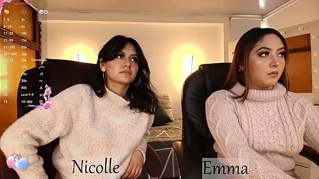 _Emma11 from StripChat