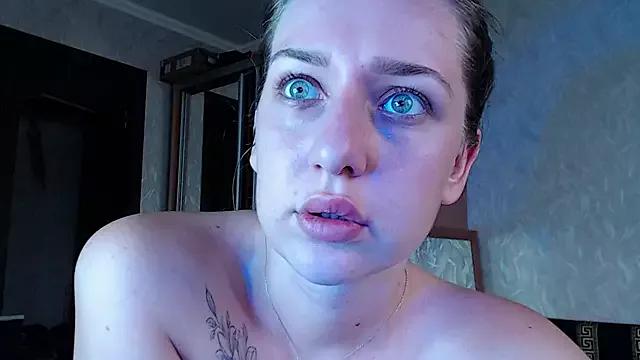_halllseyyy_ from StripChat is Freechat