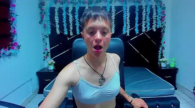 Try our streaming cams variety and talk on a personal level with our adorable girls streamers, showing off their bountiful shapes and dildos.