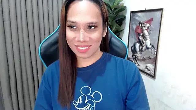 _heartofasia_ from StripChat is Freechat