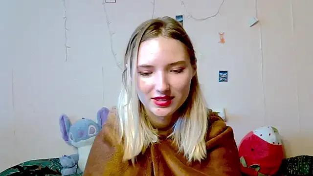 _kikiclark__ from StripChat is Freechat