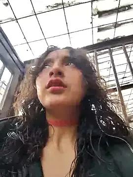 _Laary_Lily from StripChat