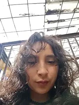 _Laary_Lily from StripChat is Freechat
