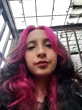 _Laary_Lily from StripChat is Freechat