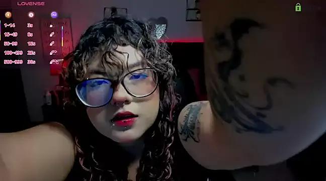 _Lilly_miller from StripChat