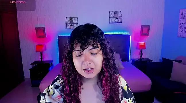 Try our streaming cams variety and talk on a personal level with our adorable girls streamers, showing off their bountiful shapes and dildos.