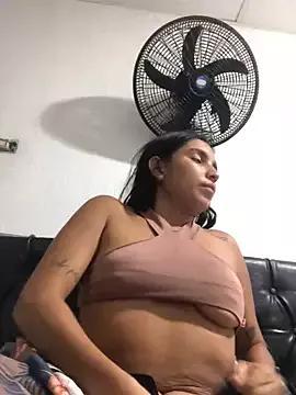 _Lorenn_ from StripChat is Freechat
