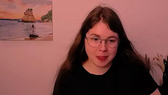 _Lovely_Mary from StripChat is Freechat