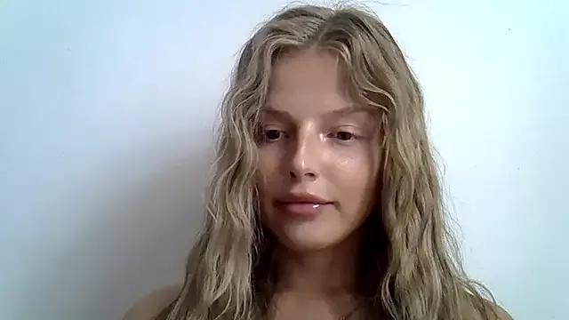 _luna777 from StripChat is Freechat