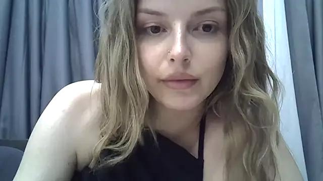 _luna777 from StripChat is Freechat