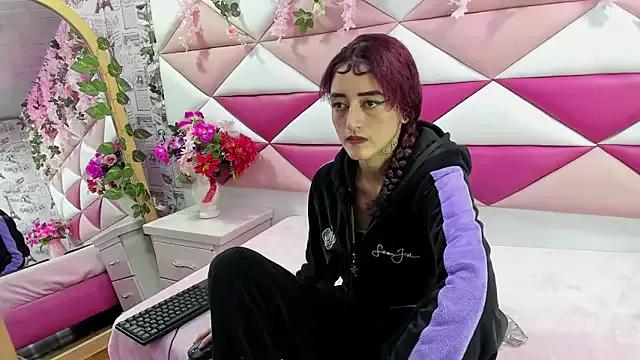 Try our streaming cams variety and talk on a personal level with our adorable girls streamers, showing off their bountiful shapes and dildos.