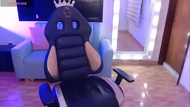 Try our streaming cams variety and talk on a personal level with our adorable girls streamers, showing off their bountiful shapes and dildos.