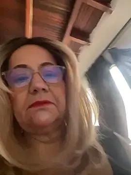 _samara from StripChat is Freechat