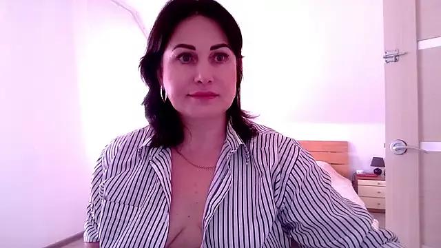 _sarairiti from StripChat