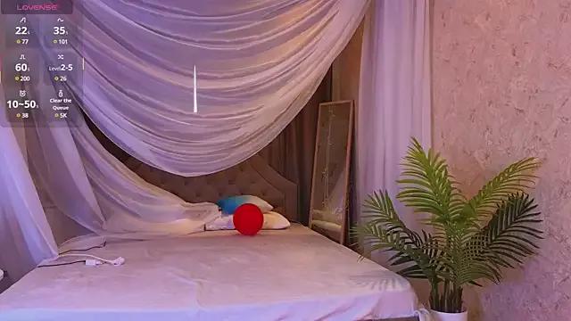 Try our streaming cams variety and talk on a personal level with our adorable girls streamers, showing off their bountiful shapes and dildos.