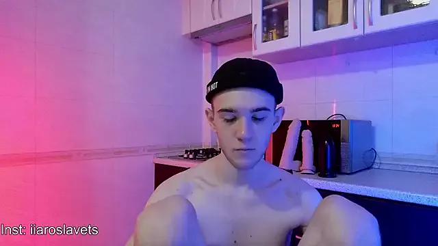 _Soolin_ from StripChat