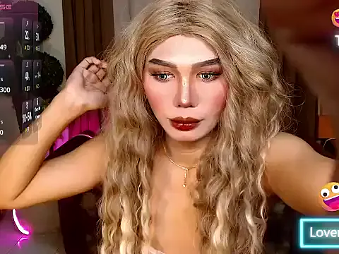 Try our streaming cams variety and talk on a personal level with our adorable girls streamers, showing off their bountiful shapes and dildos.