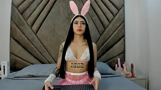 Try our streaming cams variety and talk on a personal level with our adorable girls streamers, showing off their bountiful shapes and dildos.