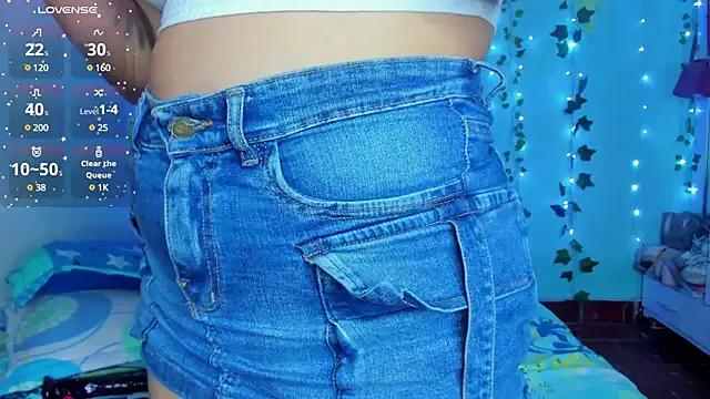 Try our streaming cams variety and talk on a personal level with our adorable girls streamers, showing off their bountiful shapes and dildos.