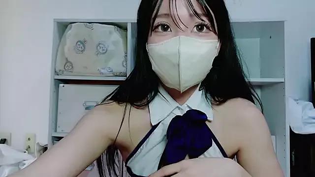 _Yuki_chan_ from StripChat is Freechat