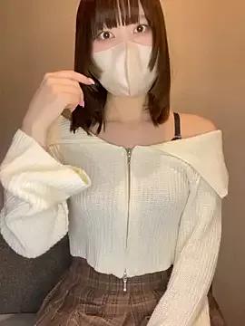 _yuuuuritan from StripChat