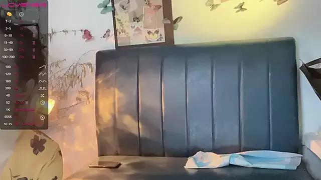 A_YC_001 from StripChat is Freechat
