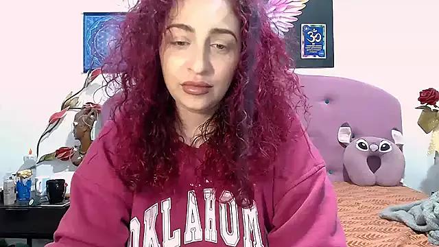 AAARUNY from StripChat