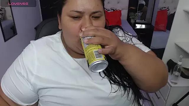 Aaliyah11 from StripChat