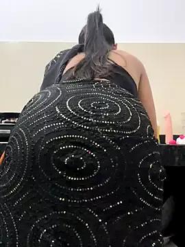 Aarohi_333 from StripChat